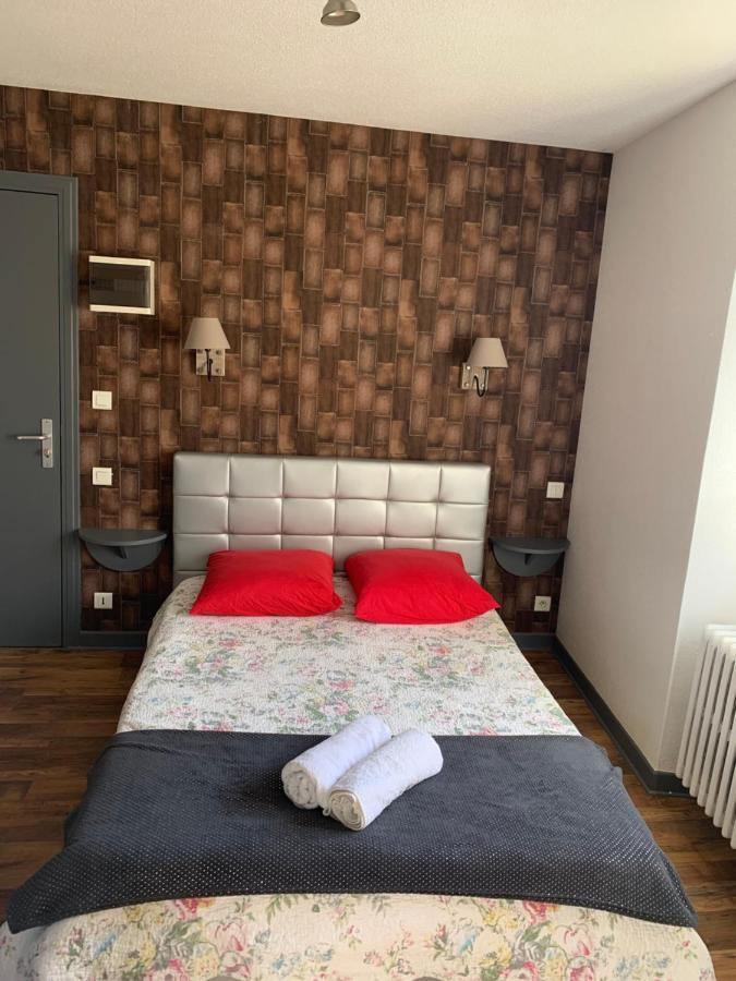 Bed and Breakfast La Taniere De La Bete Saugues Zewnętrze zdjęcie