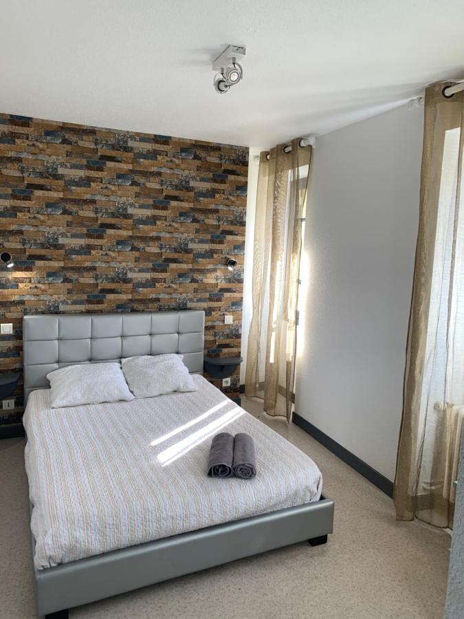Bed and Breakfast La Taniere De La Bete Saugues Zewnętrze zdjęcie